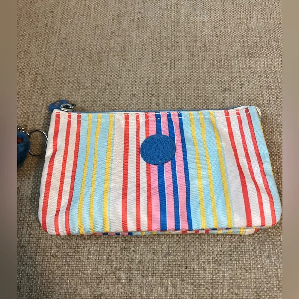 Kipling striped pouch